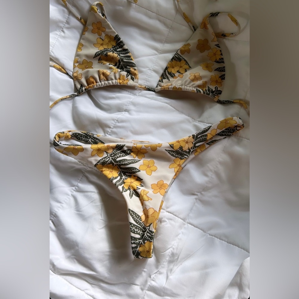 Benoa puakenikeni set